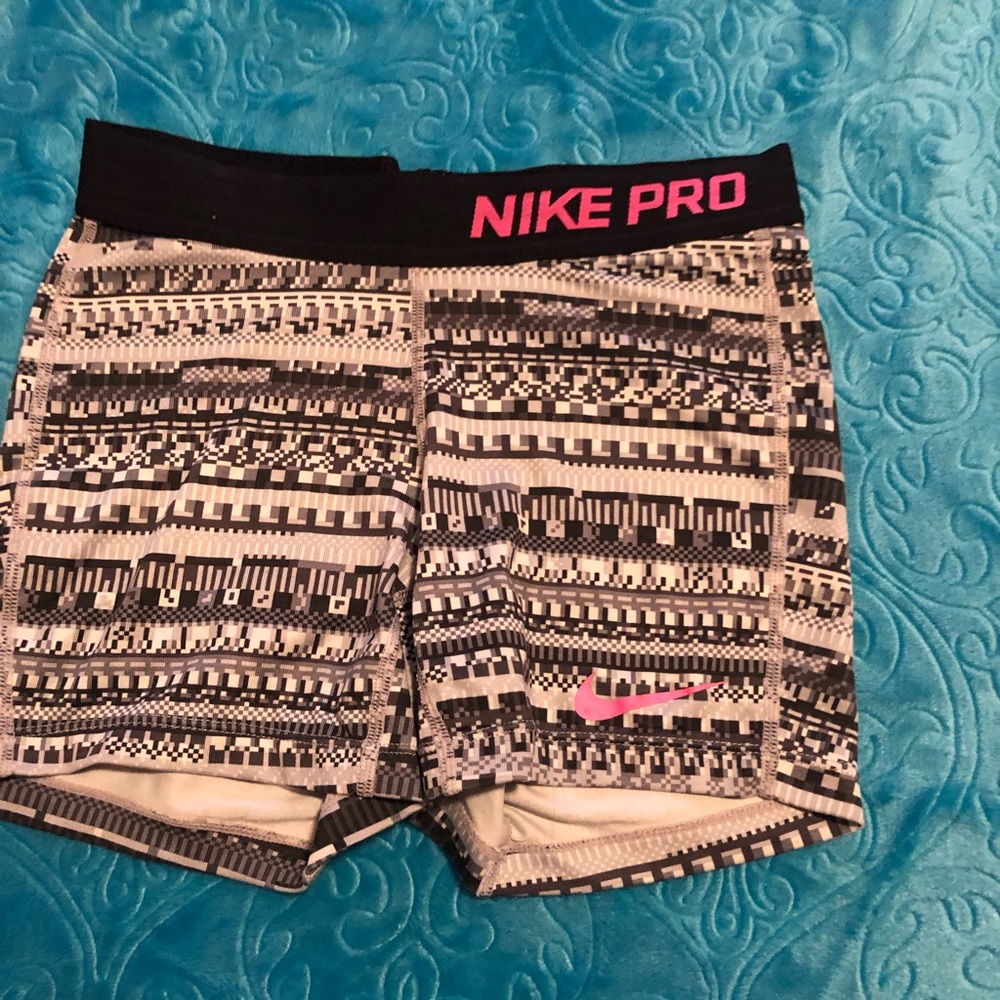 Nike compression shorts gray and white size m